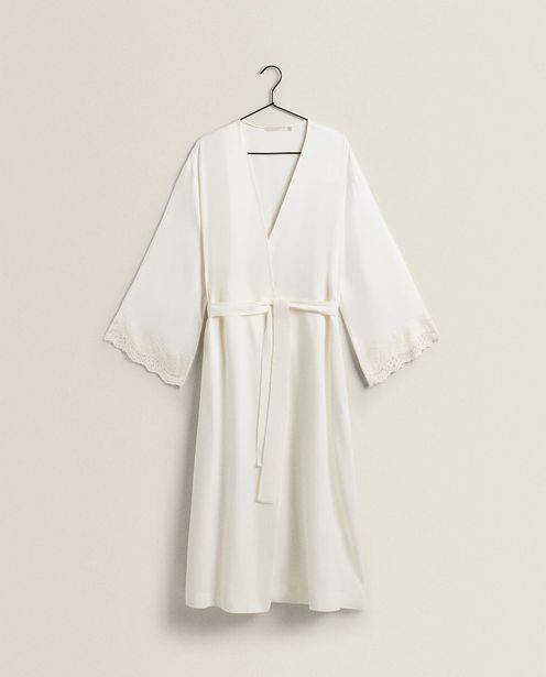 Blonde Lace Kimono Dressing Gown kínálat, 25995 Ft