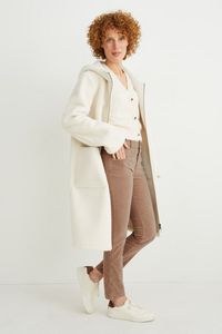 Velvet trousers - mid-rise waist - straight fit kínálat, 19,99 Ft a C&A -ben