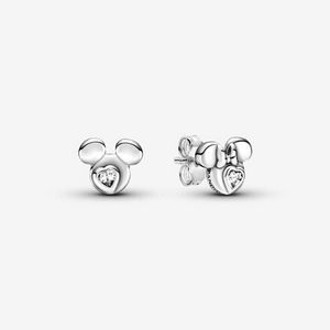 Disney Mickey Egér és Minnie Egér sziluett gombfülbevalók kínálat, 21200 Ft a Pandora -ben